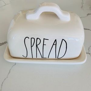 Rae Dunn butter dish